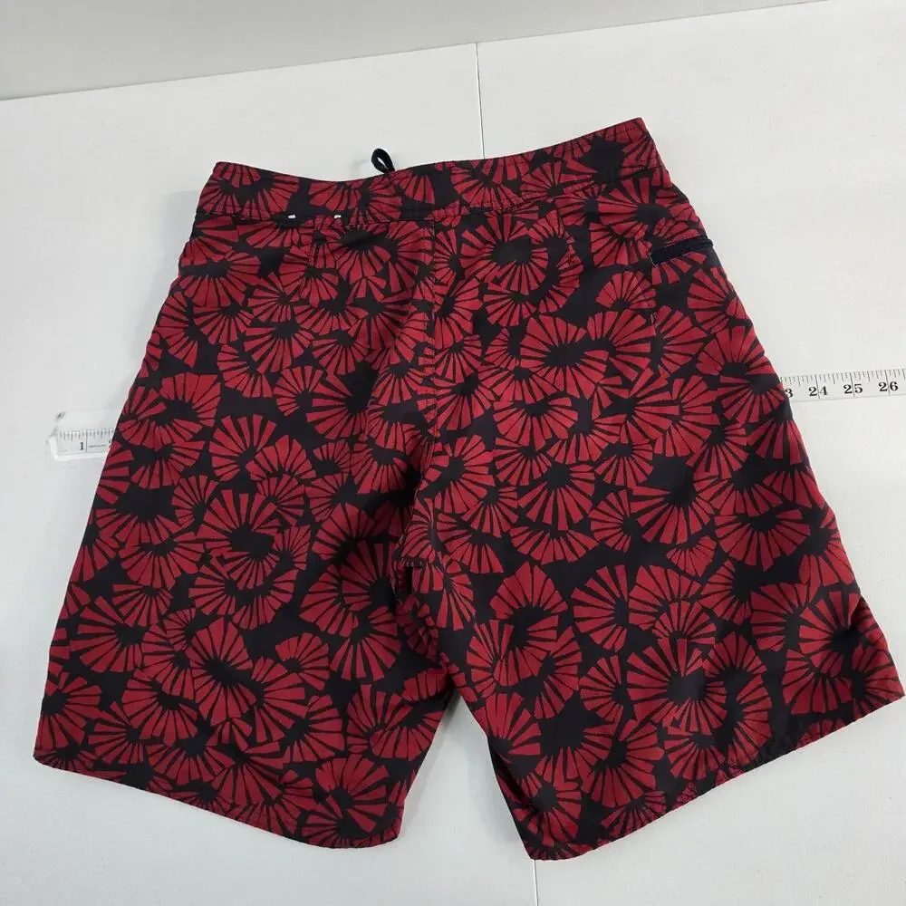 Patagonia Men's 30‎ Board Shorts Red Black Floral Swim Surf Trunks 6353